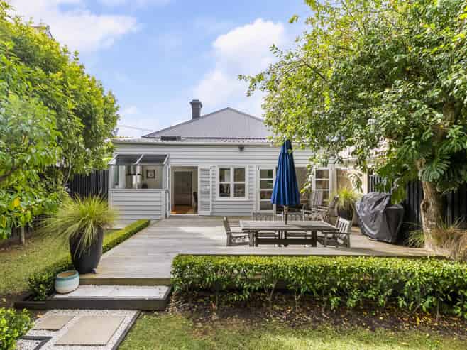 21 Carlton Gore Road, Grafton