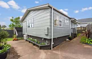 12A Brookfield Road, Te Atatu Peninsula