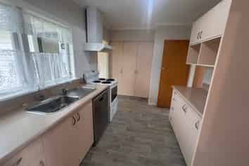 50 Kennedy Drive, Levin