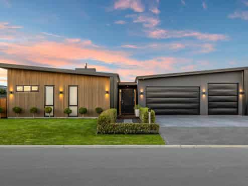 7 Veuve Drive, Lincoln