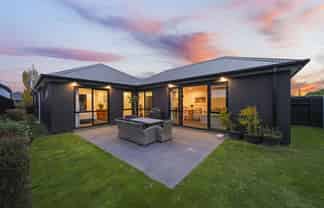 34 Sir John McKenzie Drive, Yaldhurst