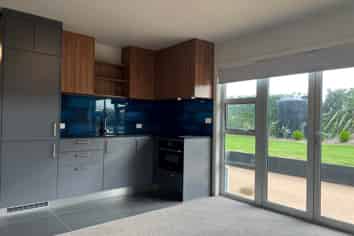 1/ Honey Road, Waiuku