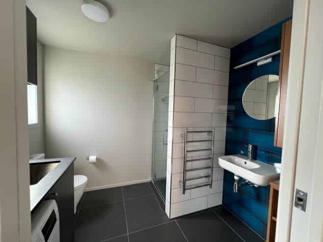 1/ Honey Road, Waiuku