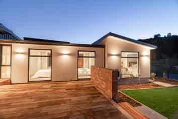 6 John Jameson Lane, Cracroft