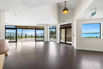 A rare find -  commercial on the waterfront