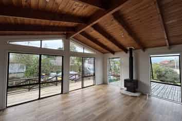 104A Waimumu Rd, Massey