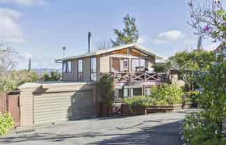 104A Waimumu Rd, Massey