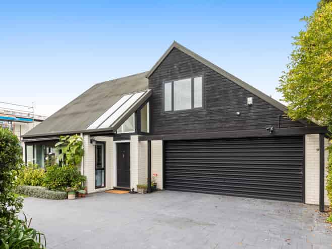 92 Innes Road, Saint Albans