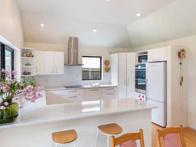 92 Innes Road, Saint Albans