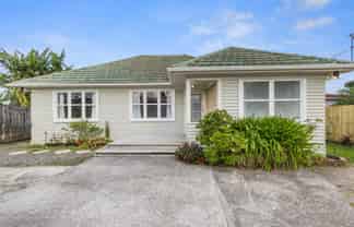 2/2/174 Russell Road, Manurewa
