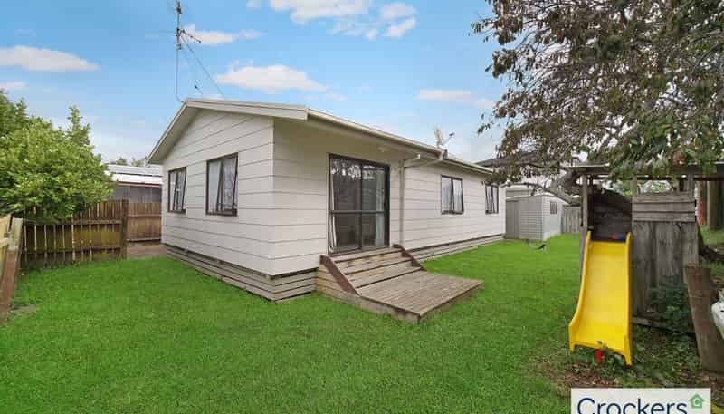 6 Templeton Place, Clendon Park