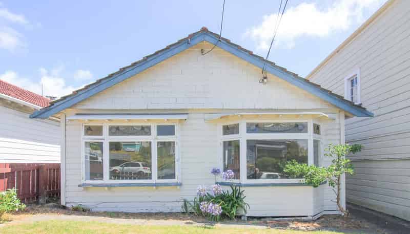 64 Rintoul Street, Newtown