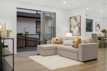 18 Castlebane Drive, Flat Bush