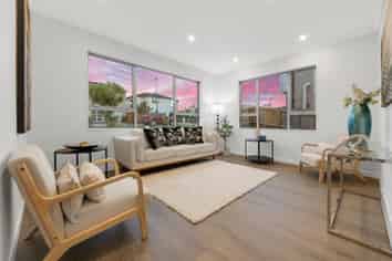 18 Castlebane Drive, Flat Bush