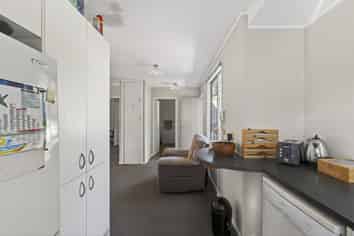 8B Waterloo Place, Westown