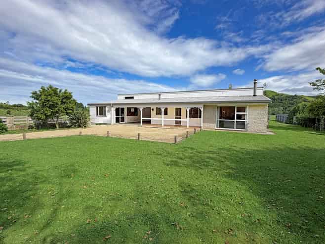 Stratholm, 31 Waihua Valley Road, Raupunga