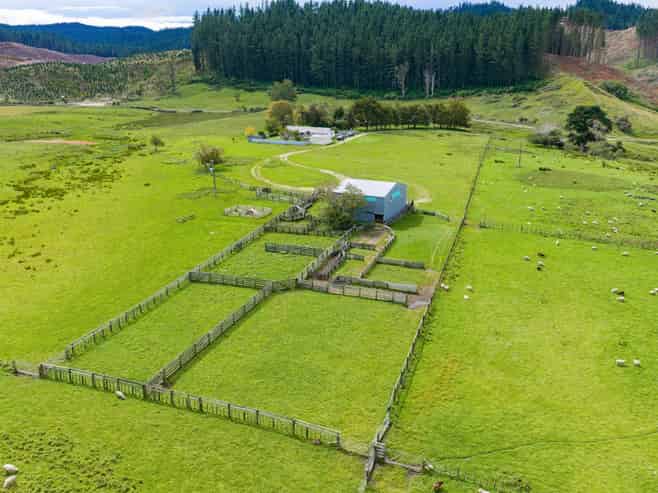 Stratholm, 31 Waihua Valley Road, Raupunga
