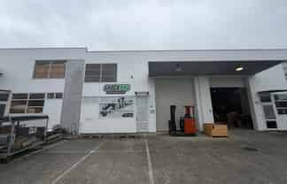 Quality Warehouse in Popular Industrial Complex