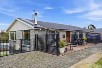3 Hawthorn Place, Gleniti