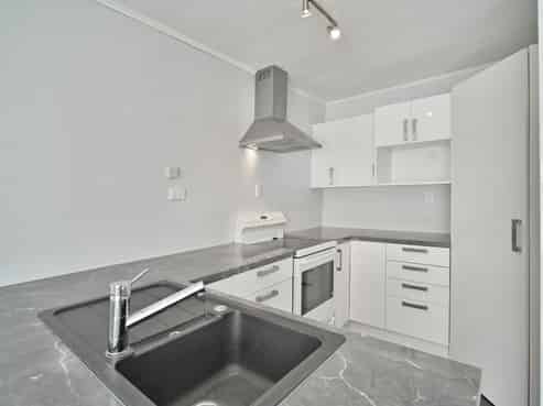 3/800 Lane Street, Mahora
