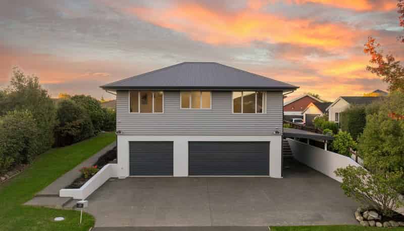 13 Muir Avenue, HALSWELL