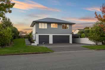 13 Muir Avenue, HALSWELL