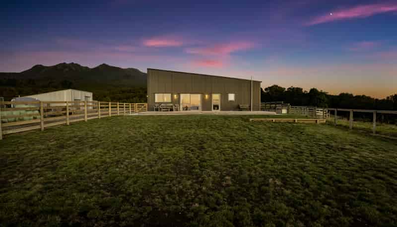 855 Dover Road, Okato