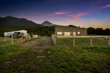 855 Dover Road, Okato