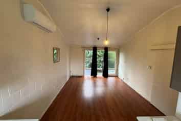 3/10 Alcock Street, Mount Wellington