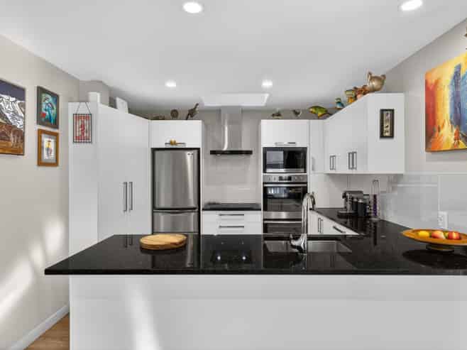 79 Holly Road, Saint Albans