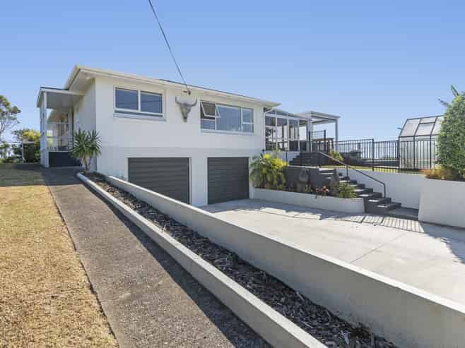 255 Kaihihi Road, Okato