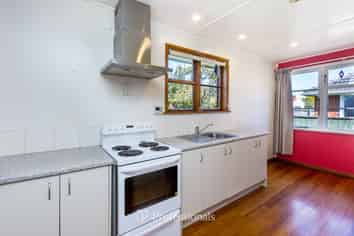 16 Hazel Street, Ebdentown