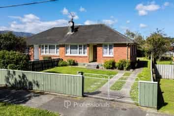 16 Hazel Street, Ebdentown