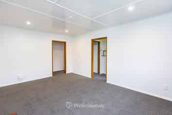 16 Hazel Street, Ebdentown