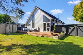 8 Buller Place, Westbrook