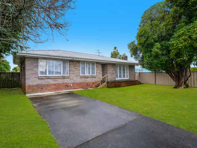 192 Old Wairoa Road, Papakura