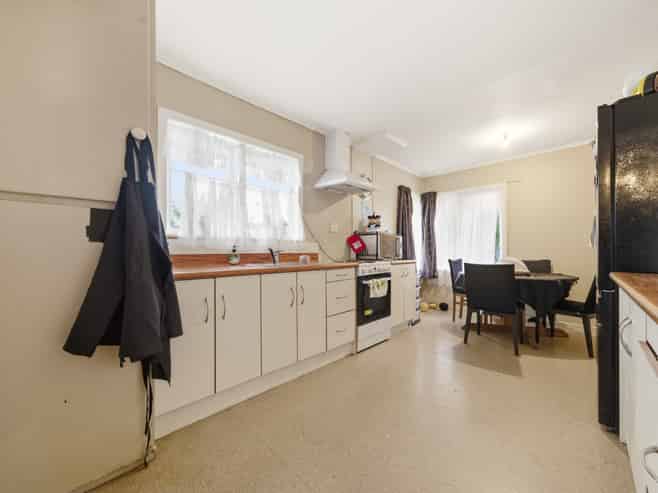 192 Old Wairoa Road, Papakura