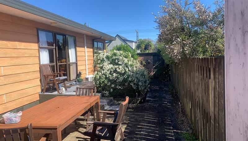 15A Newall Avenue, Stoke