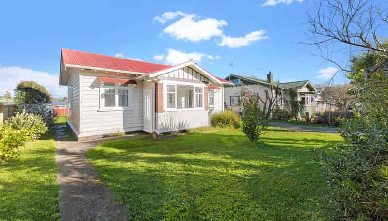 8 Princes Street, Pukekohe