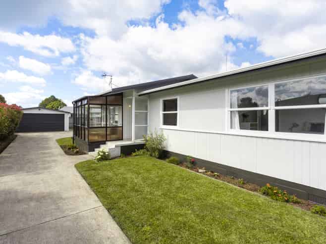 46 Betley Crescent, Fairview Downs