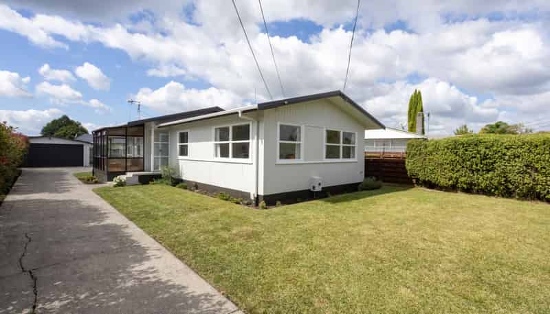 46 Betley Crescent, Fairview Downs