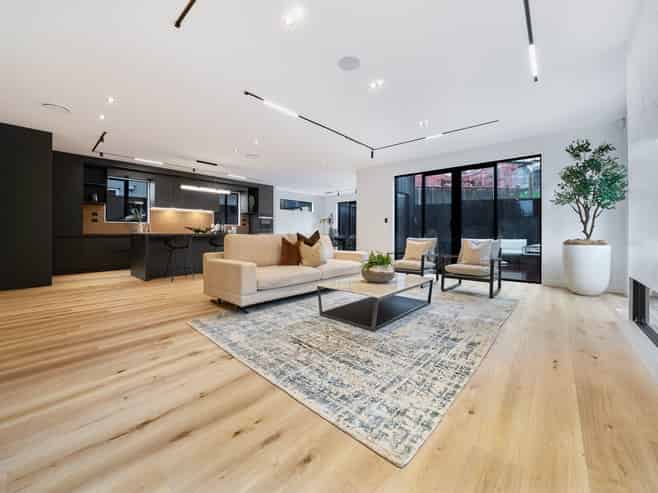 22 Streamview Way, Long Bay