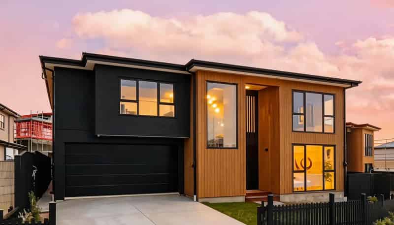 22 Streamview Way, Long Bay