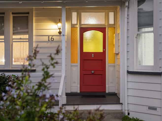 16 Mountain View Road, Western Springs