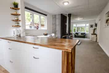 2 Sutherland Street, DUNOLLIE