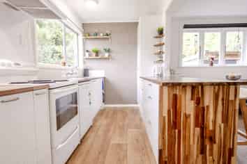 2 Sutherland Street, DUNOLLIE