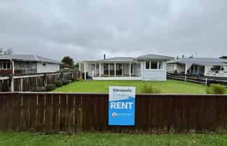 15 Barry Avenue, Whakatane