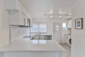 1/67 Vauxhall Road, Devonport