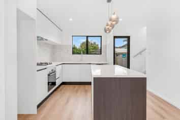 658C Te Atatu Road, Te Atatu Peninsula