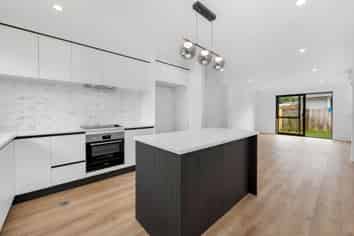 658B Te Atatu Road, Te Atatu Peninsula